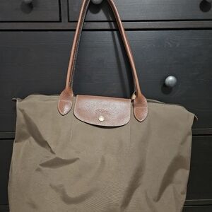Elegant Brown Tote with Leather Accents